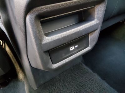 2024 Volkswagen Taos - Photo 22