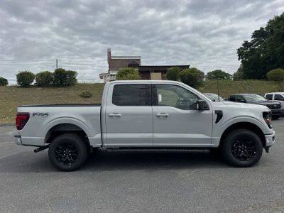2026 Ford F-150 - Photo 8