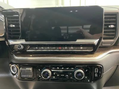 2026 Chevrolet Silverado 1500 - Photo 11