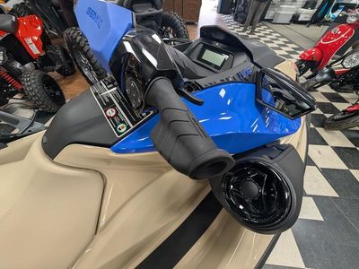 2026 Sea-Doo Wake 170 BRP Premium Audio, iDF, iBR - Photo 9