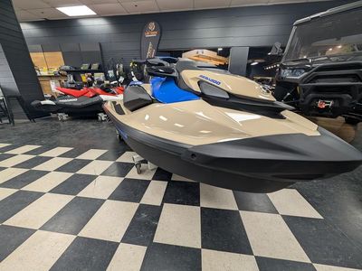 2026 Sea-Doo Wake 170 BRP Premium Audio, iDF, iBR - Photo 2