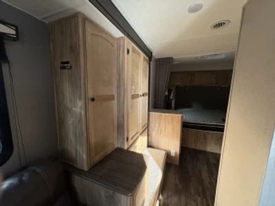 2018 Coachmen Freedom Express Ultra Lite - Photo 11