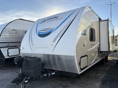 2018 Coachmen Freedom Express Ultra Lite - Photo 1