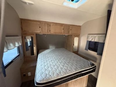 2018 Coachmen Freedom Express Ultra Lite - Photo 14