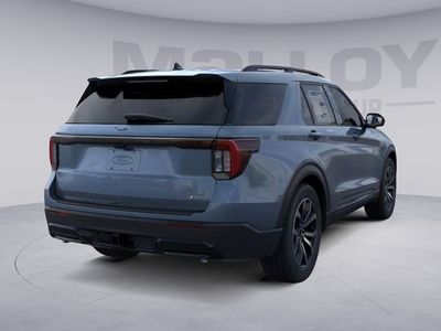 2026 Ford Explorer — photo 11 view