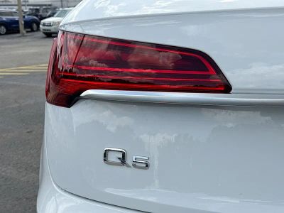 2024 Audi Q5 — photo 10 view
