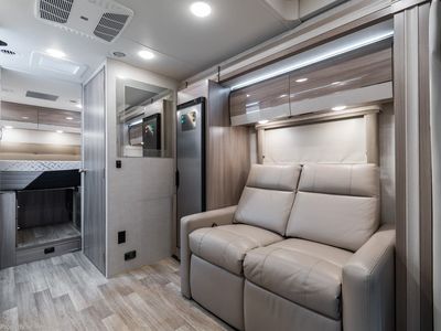 2024 Thor Motor Coach Delano Sprinter - Photo 7