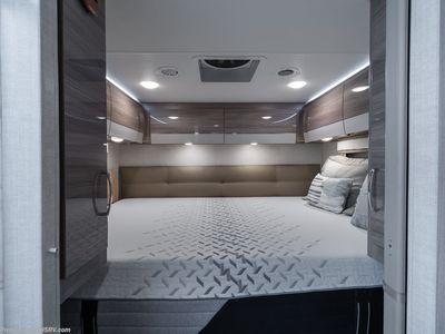 2024 Thor Motor Coach Delano Sprinter - Photo 23