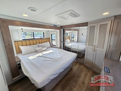 2026 Paradigm 310RL - Photo 31