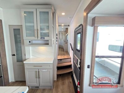 2026 Paradigm 310RL - Photo 26