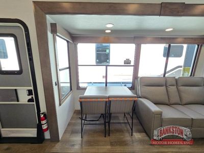 2026 Paradigm 310RL - Photo 20