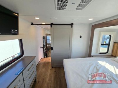 2026 Paradigm 310RL - Photo 36