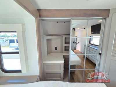 2026 Paradigm 310RL - Photo 35