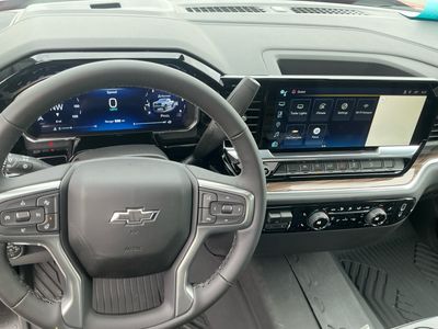 2026 Chevrolet Silverado 1500 - Photo 15
