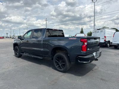 2021 Chevrolet Silverado 1500 — rear three-quarter view