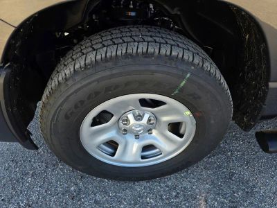 2026 Ram 1500 — photo 10 view