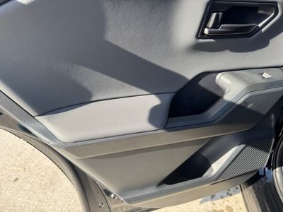 2026 Toyota RAV4 - Photo 13