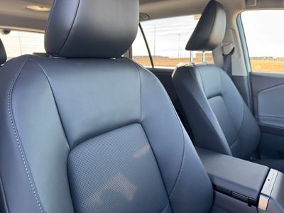 2026 Toyota RAV4 - Photo 21