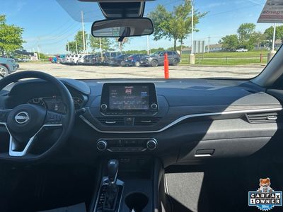 2025 Nissan Altima - Photo 2