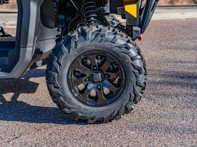 2025 Can-Am Defender PRO XT HD10 - Photo 12