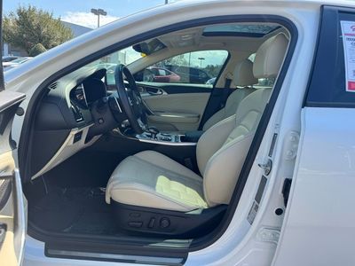 2023 Kia Stinger GT2 — photo 26 view