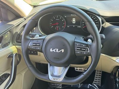2023 Kia Stinger GT2 — photo 21 view