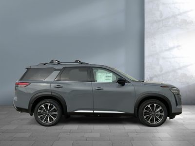 2026 Nissan Pathfinder — photo 8 view
