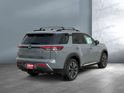 2026 Nissan Pathfinder — detail view
