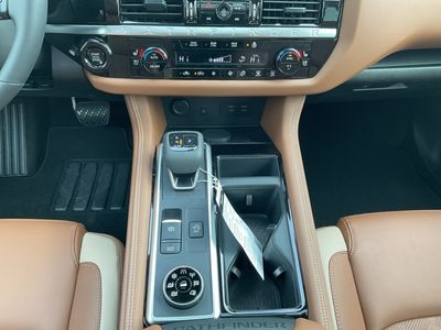 2026 Nissan Pathfinder — photo 13 view
