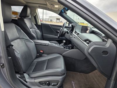 2021 Lexus ES - Photo 27