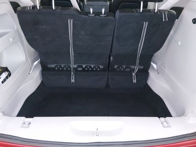 2024 Chrysler Pacifica — photo 11 view