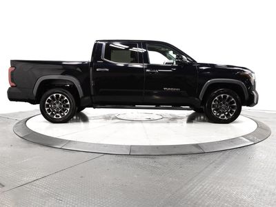 2024 Toyota Tundra — photo 12 view