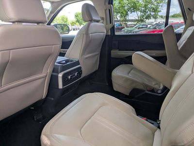 2022 Ford Expedition - Photo 14