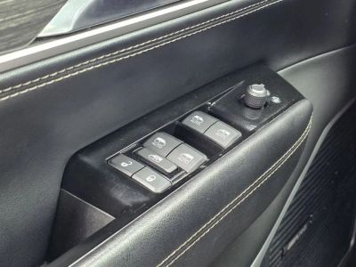2022 Jeep Wagoneer - Photo 16