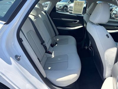 2025 Hyundai Sonata Hybrid — photo 29 view