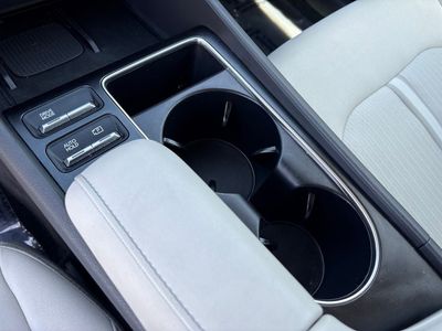 2025 Hyundai Sonata Hybrid — photo 20 view