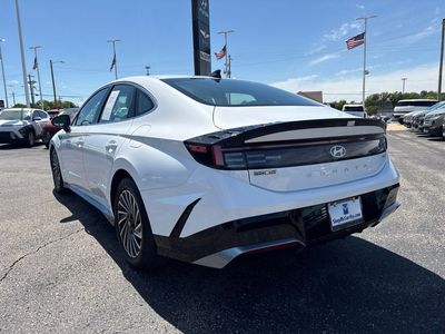 2025 Hyundai Sonata Hybrid — photo 9 view