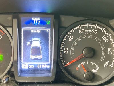 2021 Toyota Tacoma — photo 15 view