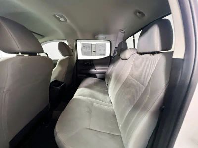 2021 Toyota Tacoma — photo 21 view