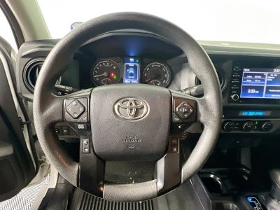 2021 Toyota Tacoma — photo 11 view