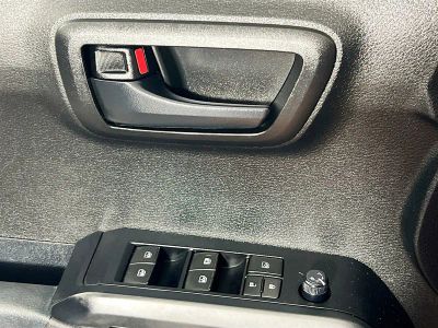 2021 Toyota Tacoma — photo 10 view