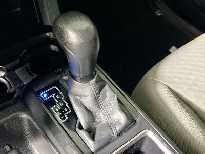 2021 Toyota Tacoma — photo 16 view
