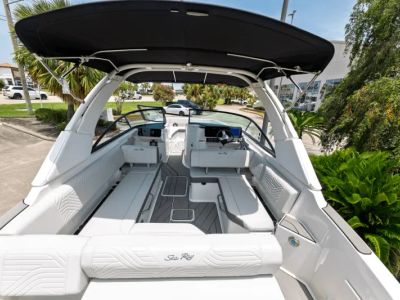 2025 Sea Ray ECT 6.2L MPI DTS BR4 - Photo 6