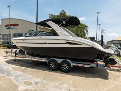 2025 Sea Ray ECT 6.2L MPI DTS BR4 - Photo 2
