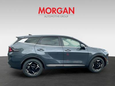 2026 Kia Sportage — photo 8 view