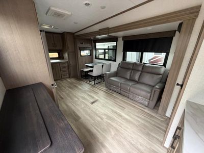2024 KZ Durango Half-Ton - Photo 6