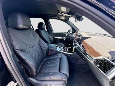 2026 BMW X5 — photo 23 view