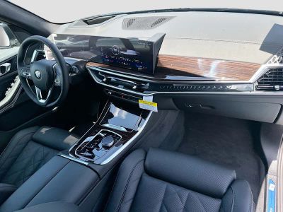 2026 BMW X5 — photo 24 view