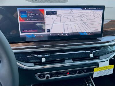 2026 BMW X5 — photo 10 view