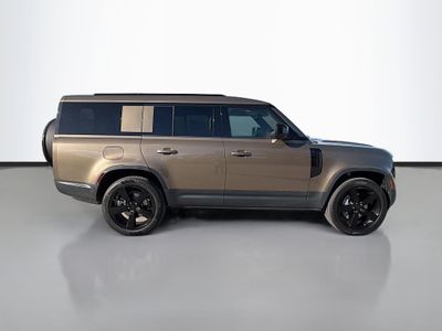 2026 Land Rover Defender 130 - Photo 6